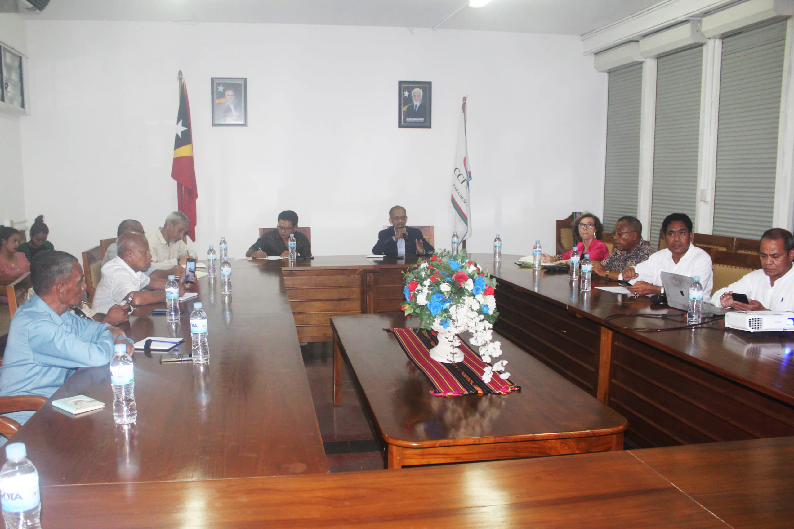 Ekipa Ministériu Komérsiu no Indústria (MCI), Hala’o Konsultasaun kona-ba Programa Kréditu Saudável Hamutuk ho Câmara de Comércio e Indústria de Timor-Leste (CCI-TL).